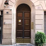 La Casa Di Ninni - Spanish Steps